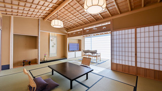 【特別室｜Y】源泉◆踏込＋12畳＋8畳＋広縁＋書院（79平米）