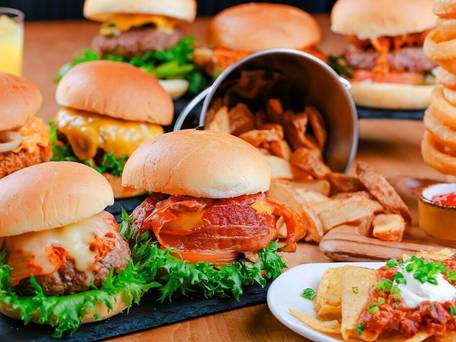 モクシー大阪新梅田 / 3