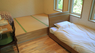 和洋室 レラ(風) 1ベッド+布団2組 3名様まで