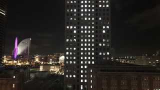 ［リニューアル］プレミアム + ソファツインルーム 喫煙可（2 名利用時はソファとして、 3 名利用時のみソファベッド利用可能）