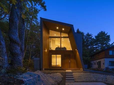 Sanzan Chalet / 1