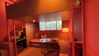 [ピンク] ロフトルーム A 禁煙