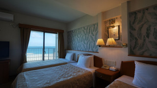 トリプルルーム ベッド (複数台) 禁煙 オーシャンビュー