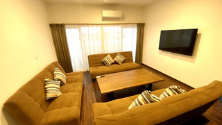 ロイヤル アパートメント