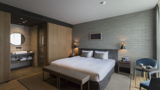 デラックスキングルーム