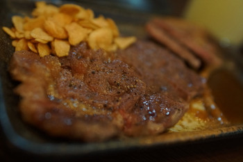 「牛の四文屋」料理 690525 サーロイン
