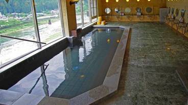 施設内の設備 / 1