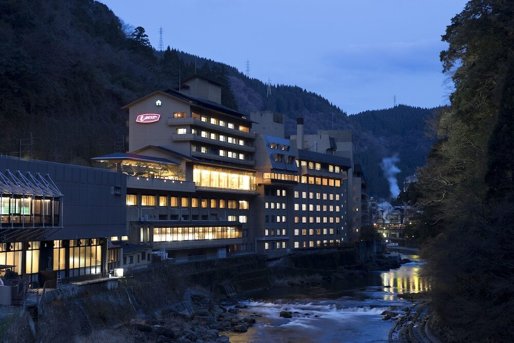 1．つえたて温泉ひぜんや4086675