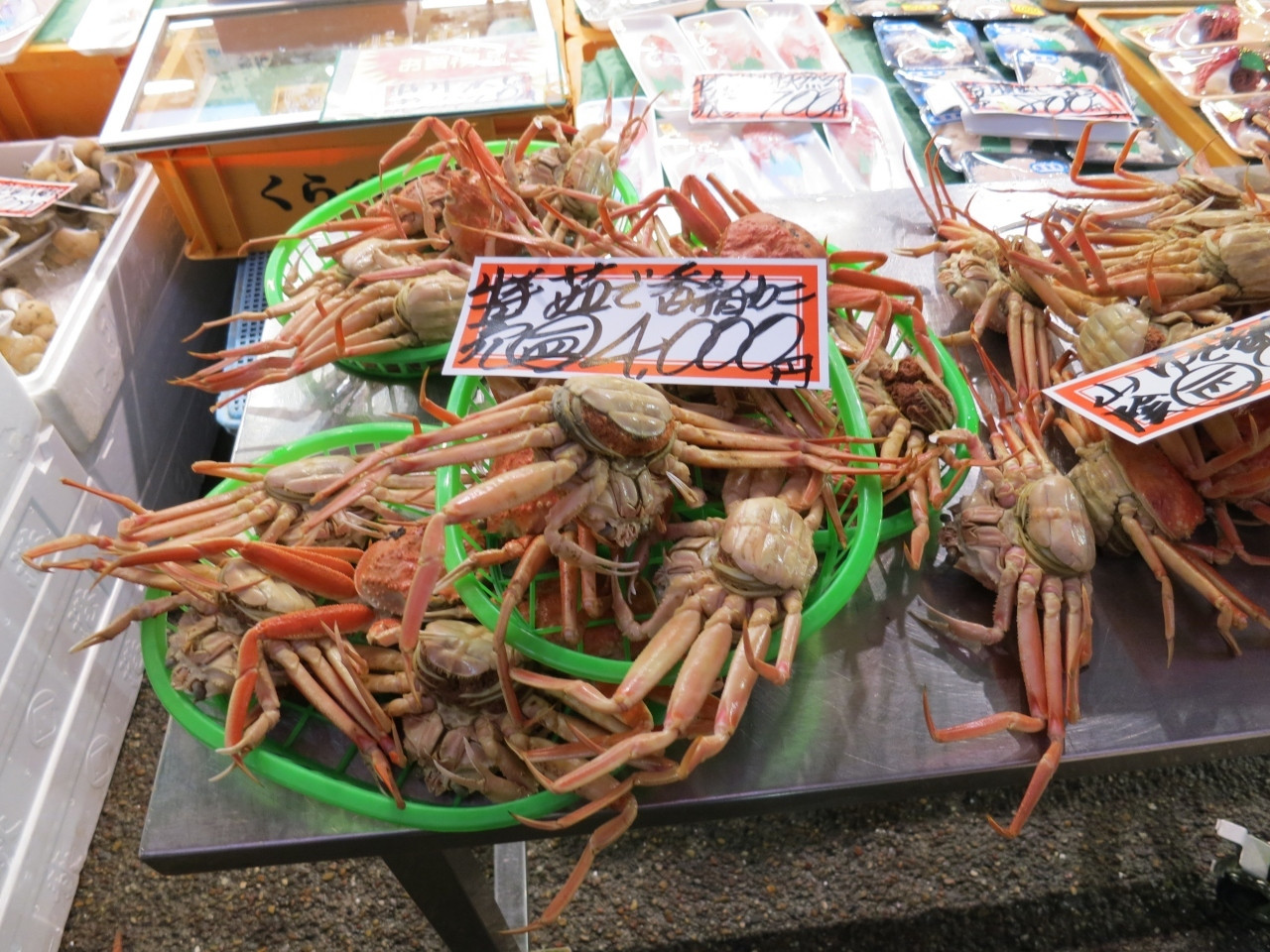 冬はブリや香箱ガニ、加能ガニが一番新鮮で美味しい季節！59944