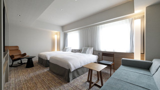 ラグジュアリー ツインルーム　大人3名予約でベッド1台追加(92cm幅)　大人4名でベッド2台追加(92cm&110cm幅)