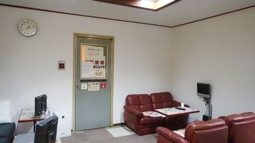 ロビーラウンジ / 8