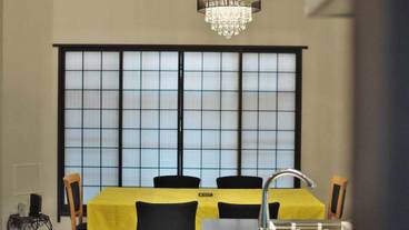 客室内のダイニングエリア / 13