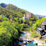 夏の定山渓で自然と温泉に癒される。おすすめ旅館&ホテル10選