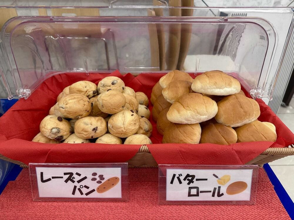 朝食