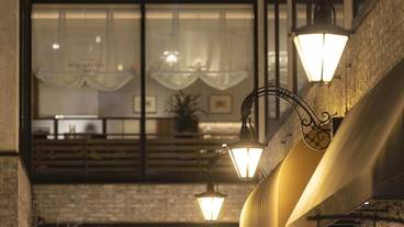 ショッピングモール / 1