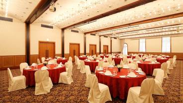 ボールルーム / 8