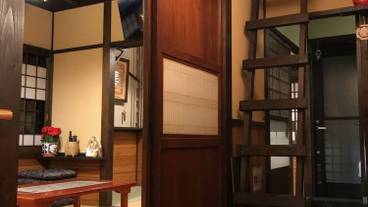 内部エントランス / 3