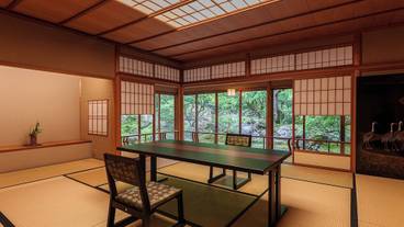 「特別室」ダイニング② / 5