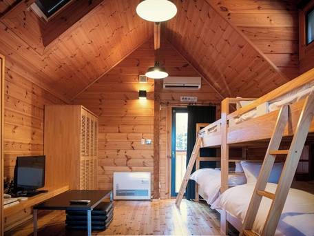 ワダノウッズ / 4