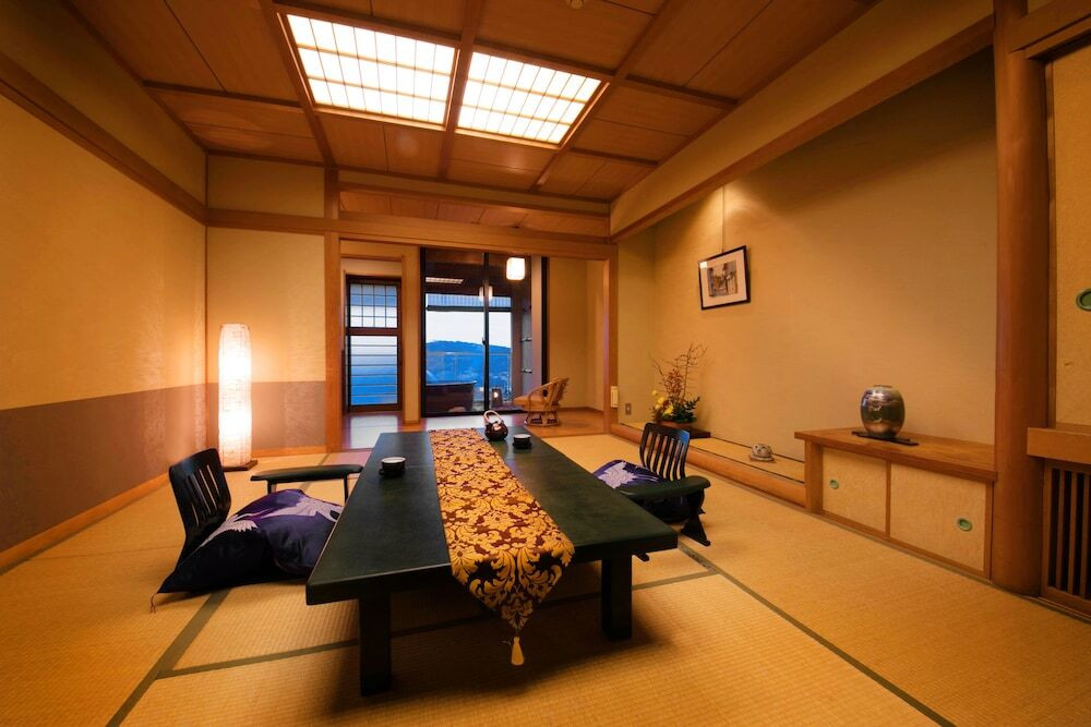 赤ちゃん・子ども用レンタルグッズが豊富！ママにうれしいバラ風呂も4278623