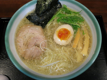「らぁめん創房 藤」料理 607353 しおらぁめんのアップ