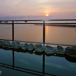 露天風呂から朝日を堪能♡時を実感できる島原「東洋九十九ベィホテル」