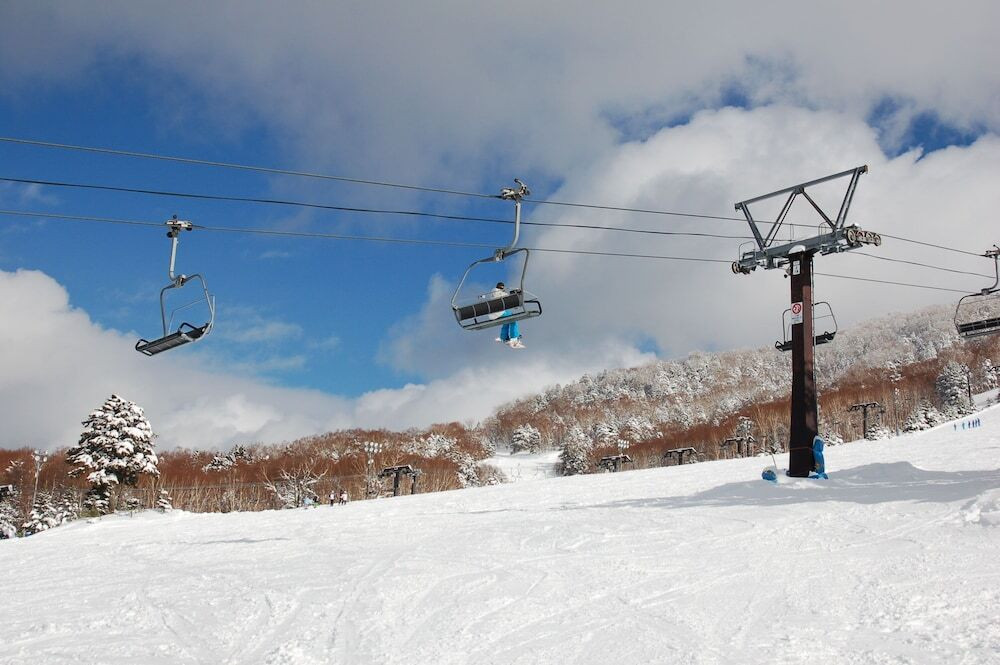 スノー スポーツとスキー