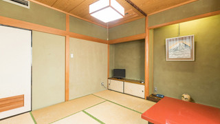 和室 ファミリールーム 共用バスルーム  禁煙