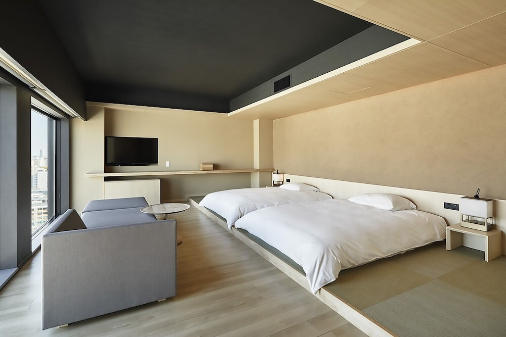 大都会に建つ温泉旅館での癒しの時間をプレゼント3400466