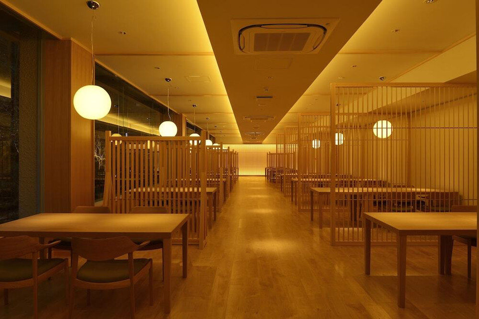 レストラン