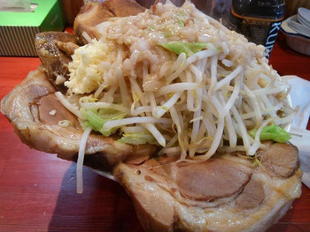 「ゴリラ屋」料理 1145537 （2015.5.9）大豚W、ニンニク、アブラ