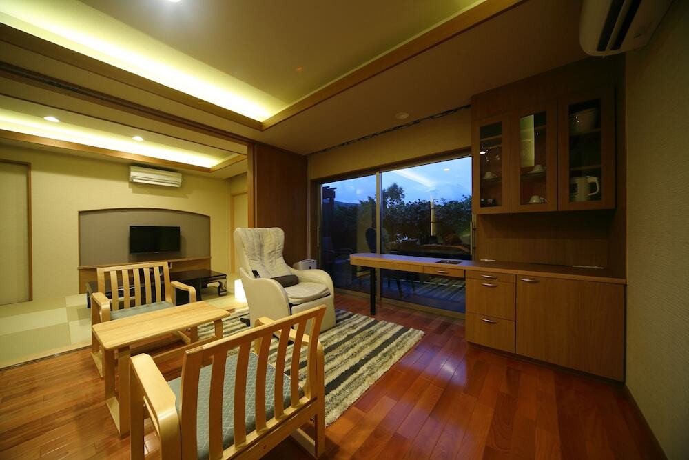 花由エリア 離れAタイプ リビング