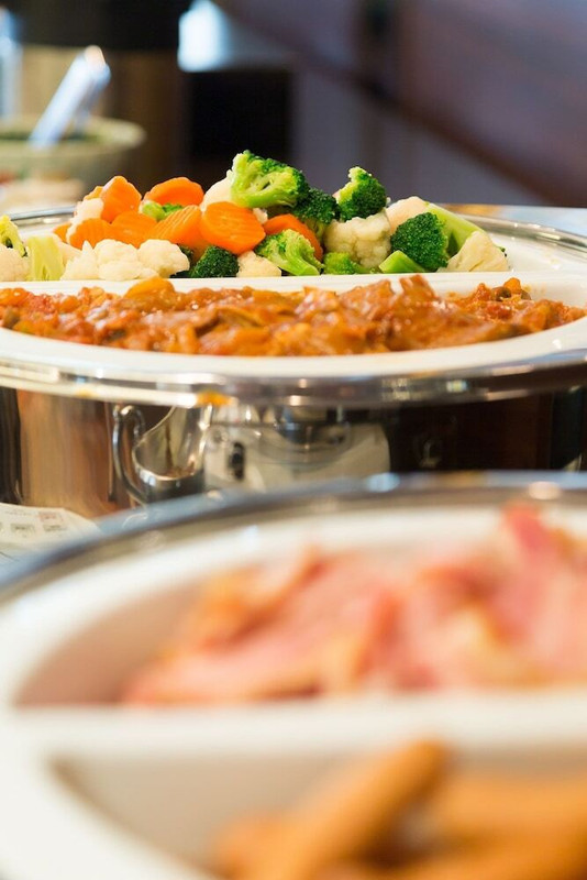 朝食ビュッフェ