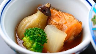 食事・飲み物 / 4