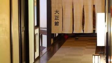 内部エントランス / 2