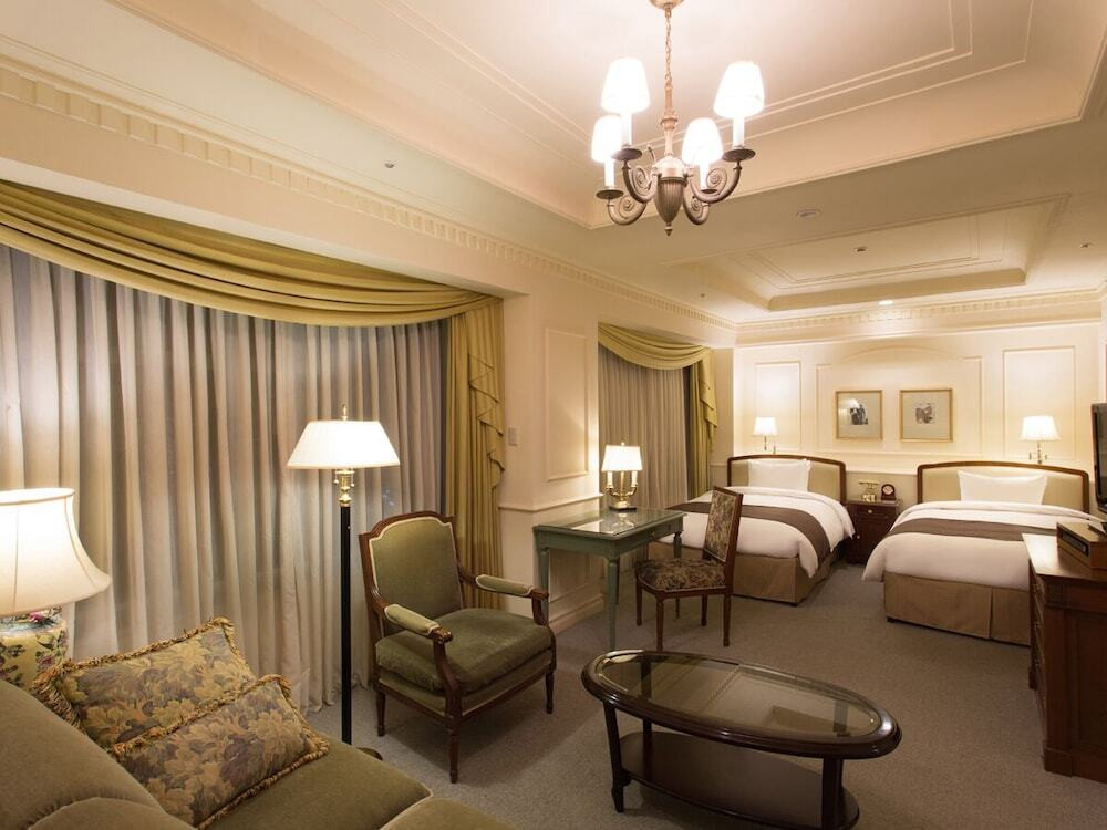 お城のような豪華なインテリアに心華やぐ3650225