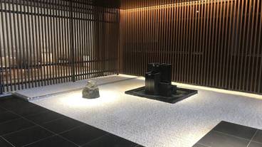 施設の入り口 / 15