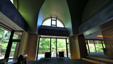 ロビーラウンジ / 4