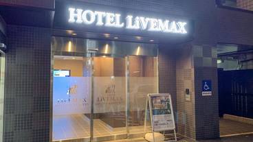 施設の入り口 / 8