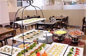 四万十川まで徒歩約2分。和室やバイキングなど子連れにうれしいホテル4064960