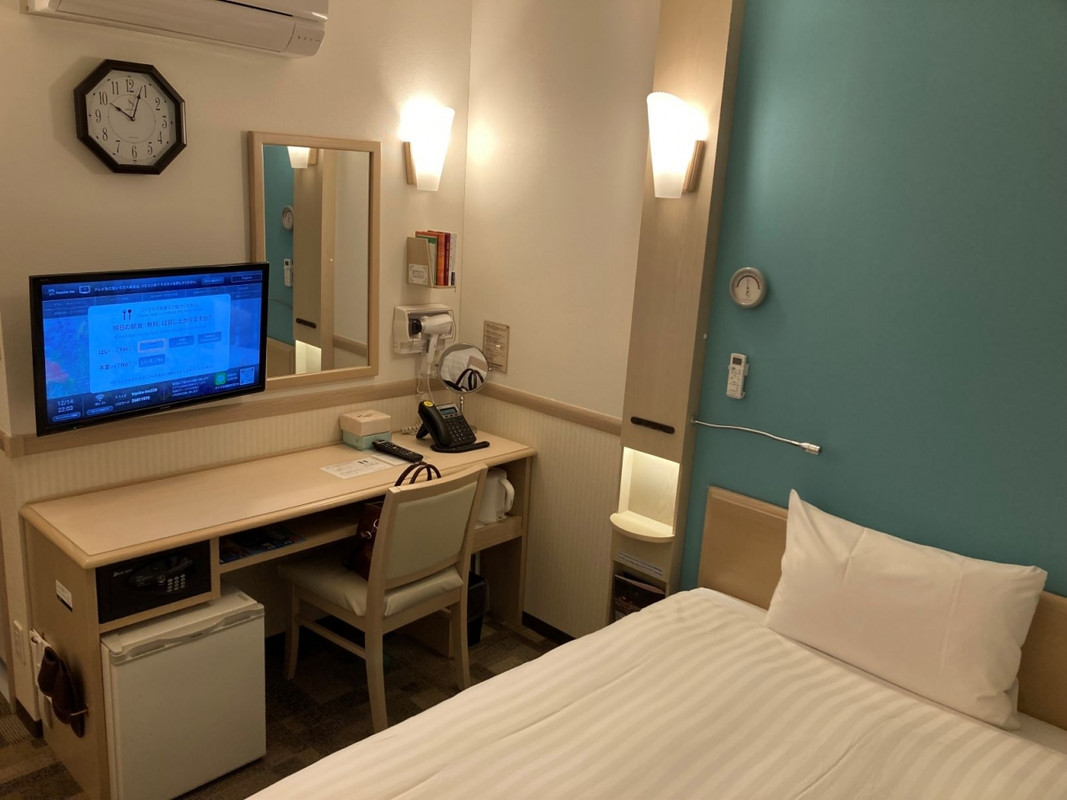 とても広々としたシングルルーム。