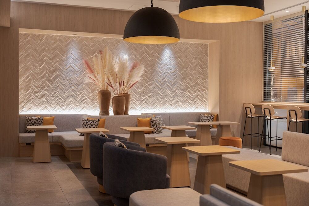 ロビーラウンジ