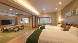 [禁煙] 本館デラックス 和洋室 川側