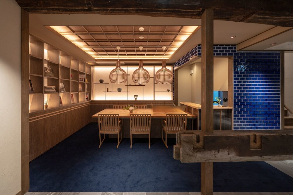 ロビー応接スペース