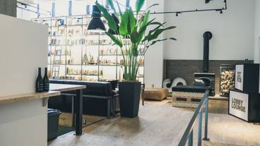 ロビーラウンジ / 6