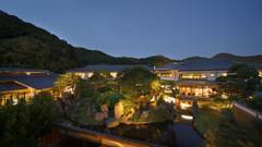 大地の彩 花月亭