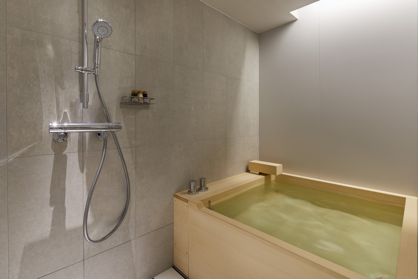 檜風呂が付いたお部屋も♡日本の心を感じるモダン宿4280375