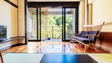 客室 / 6