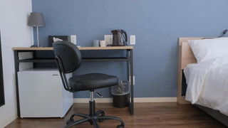 スタンダードダブルまたはツインルーム（禁煙）