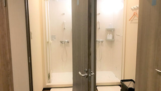 エコノミー ツインルーム 禁煙 共用バスルーム